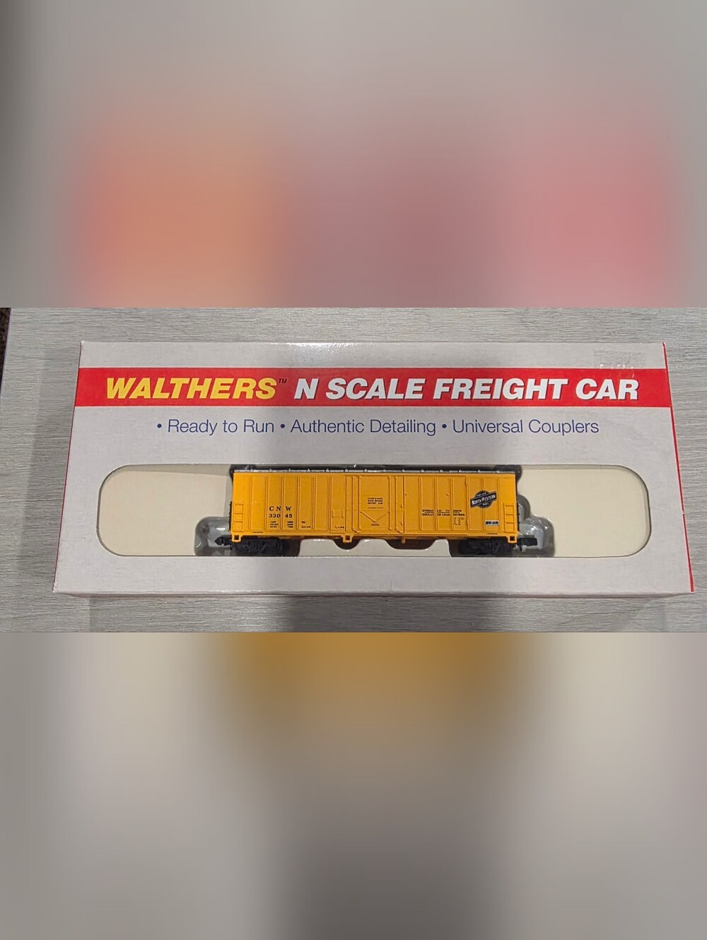 Walthers N Scale Chicago & Northwestern 50' Exterior Post Bixcar